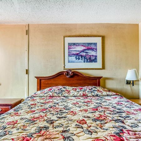 Oyo Hotel Jackson North I-55 Dış mekan fotoğraf
