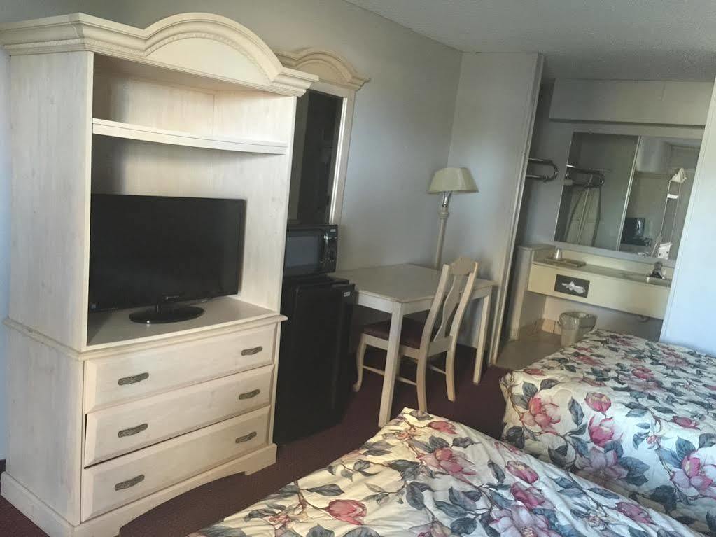 Oyo Hotel Jackson North I-55 Dış mekan fotoğraf